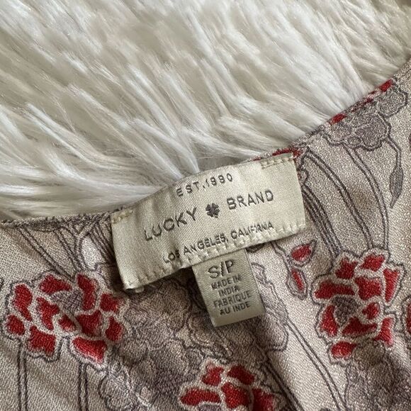 Lucky Brand Top Button Front Floral Gray Red Lightweight Womens Size Small - Picture 6 of 7